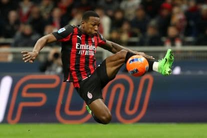 Report: Estupinan targeted by Aston Villa as Milan seek sale