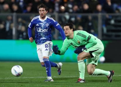 Juventus enquire about Roma goalkeeper Svilar as Martinez and Vicario talks stall
