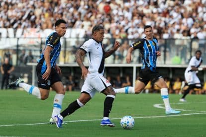 Viery set for Fiorentina medical after €13m plus bonus deal with Grêmio
