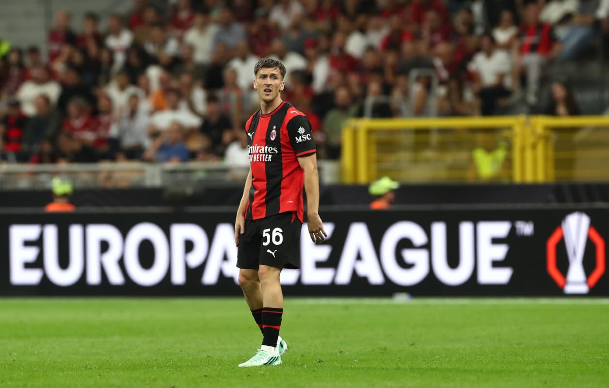 Hutchinson urged to step up for Milan after Saelemaekers surgery