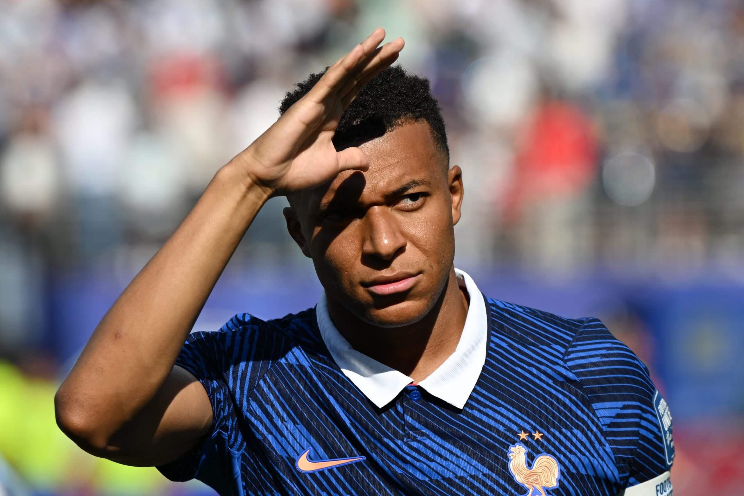 Mbappé shines at World Cup with France while shadow lingers at Real Madrid