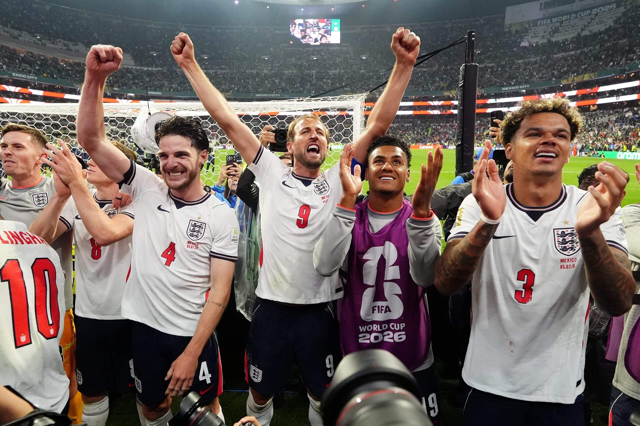 England produce famous World Cup win over Mexico at the Azteca