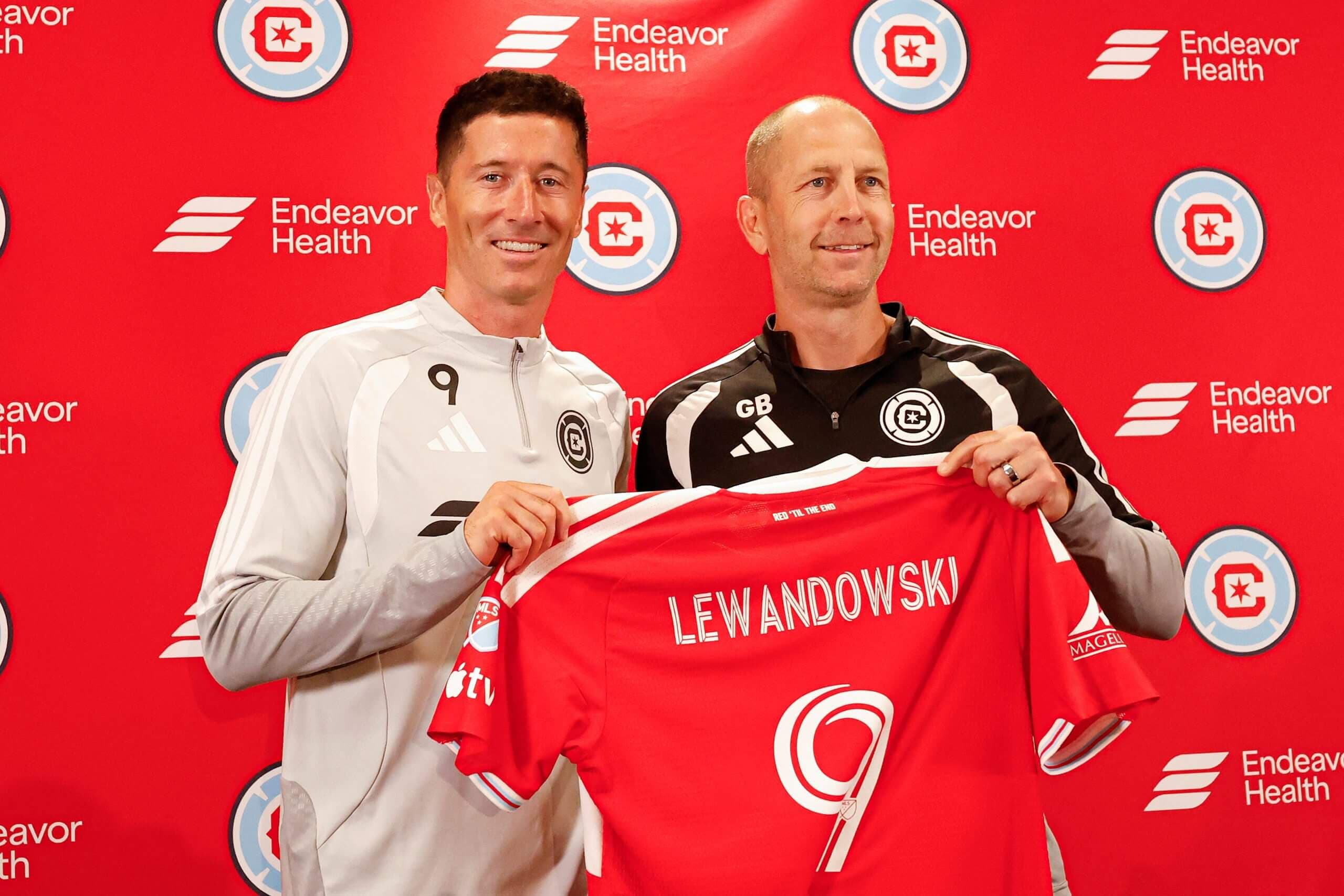 Robert Lewandowski hopes to achieve more than just winning in Chicago