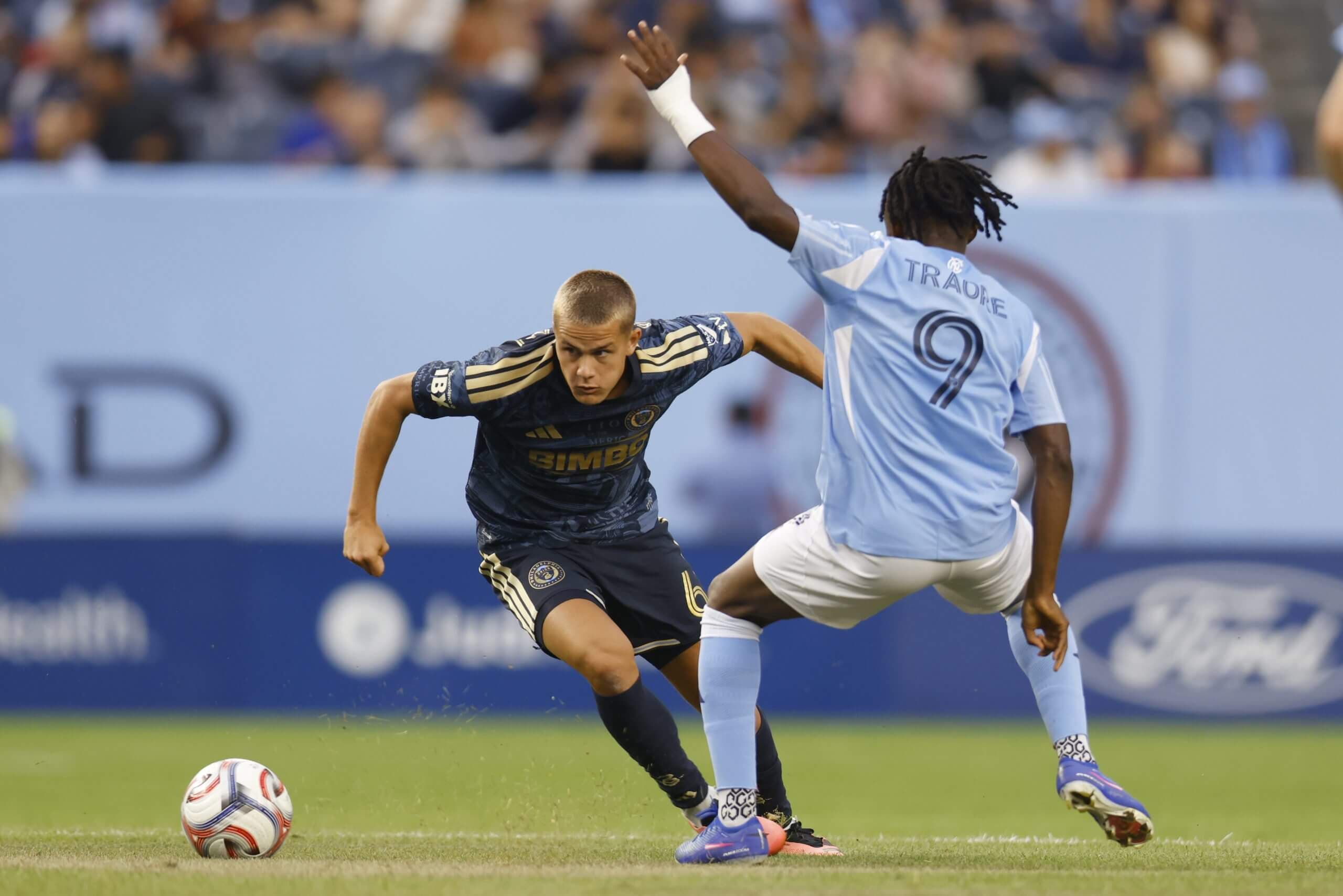 Yankee Stadium soccer pitch criticized by Union's Alejandro Bedoya: 'Absolutely the worst field ever'