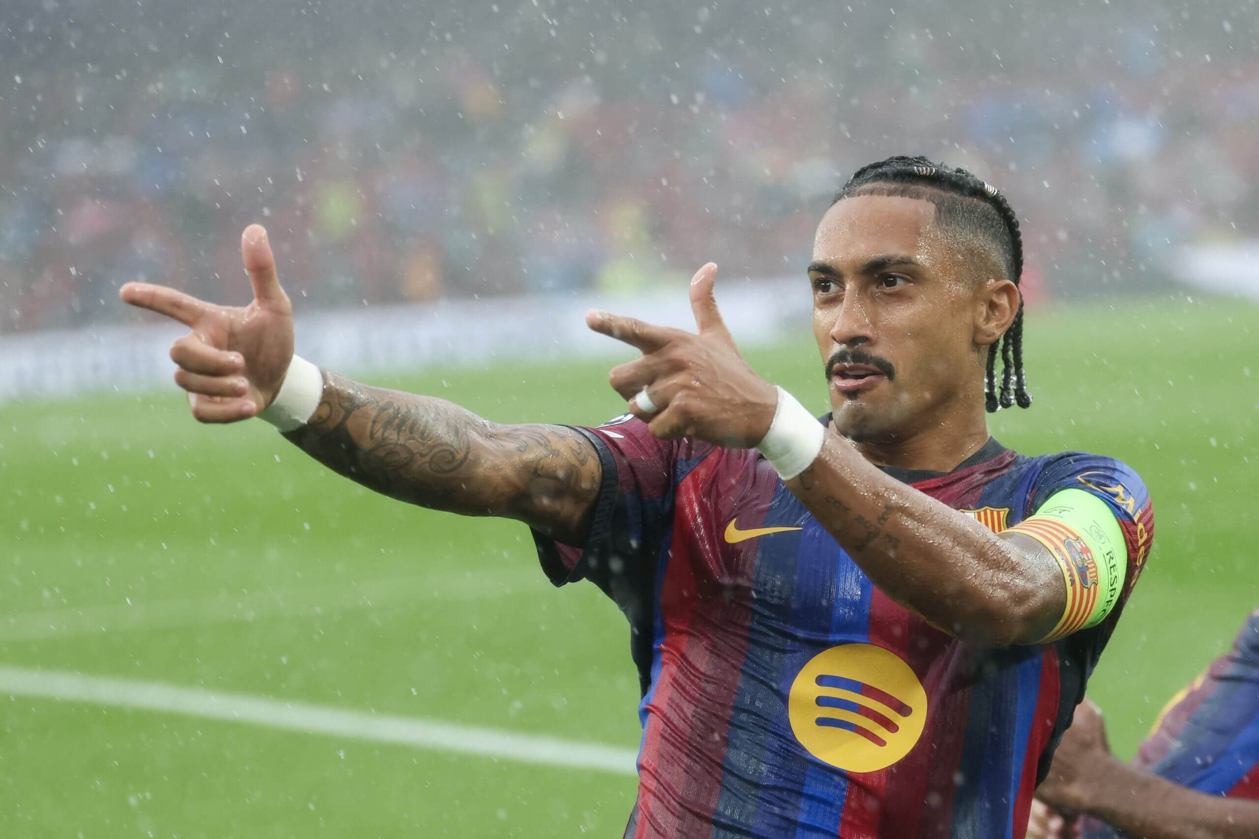 Barcelona 5-1 Feyenoord: Is Raphinha the best player not nominated for the Ballon d'Or?