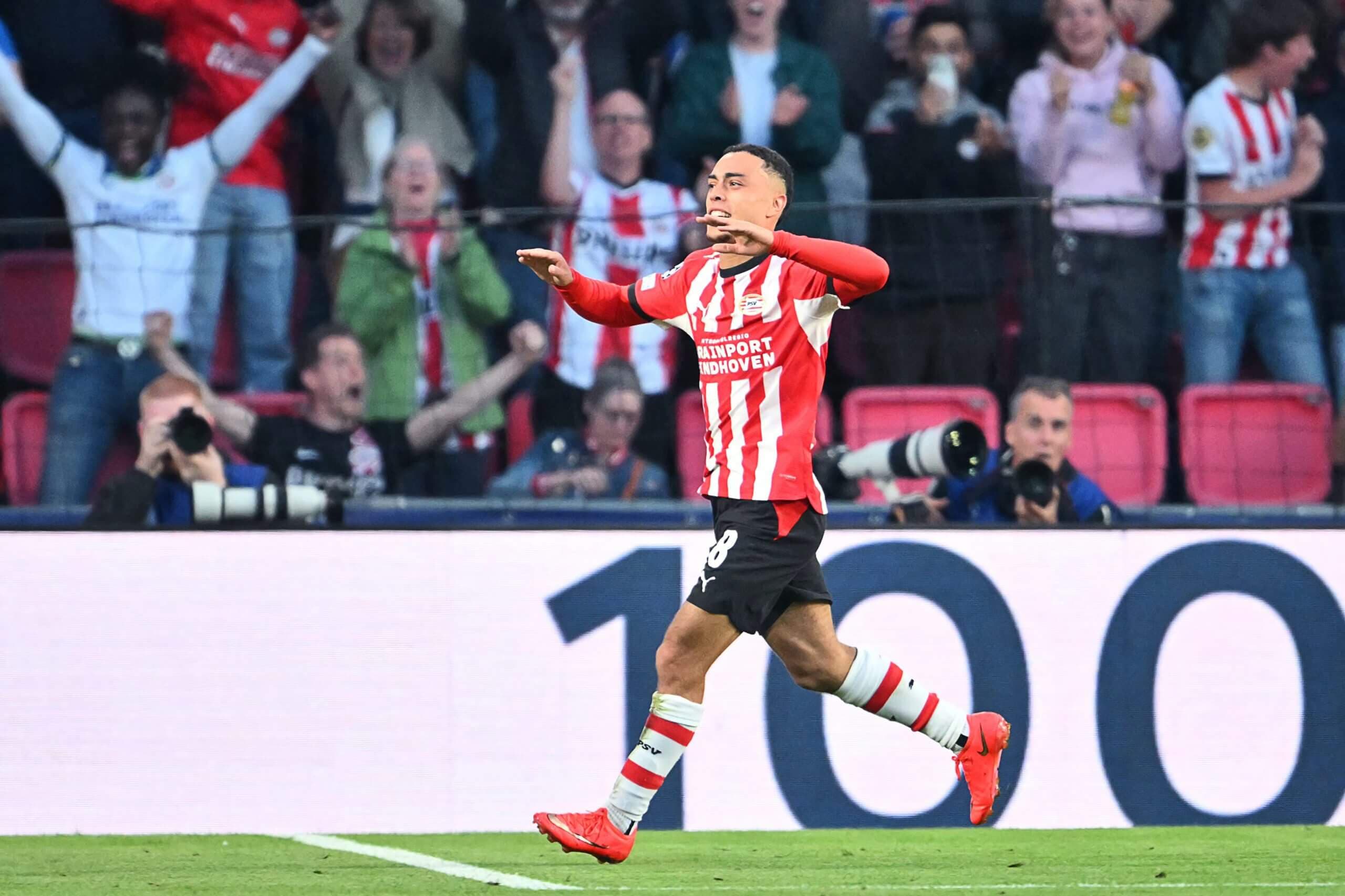 USMNT's Sergiño Dest salvages point for PSV with goal in Champions League opener