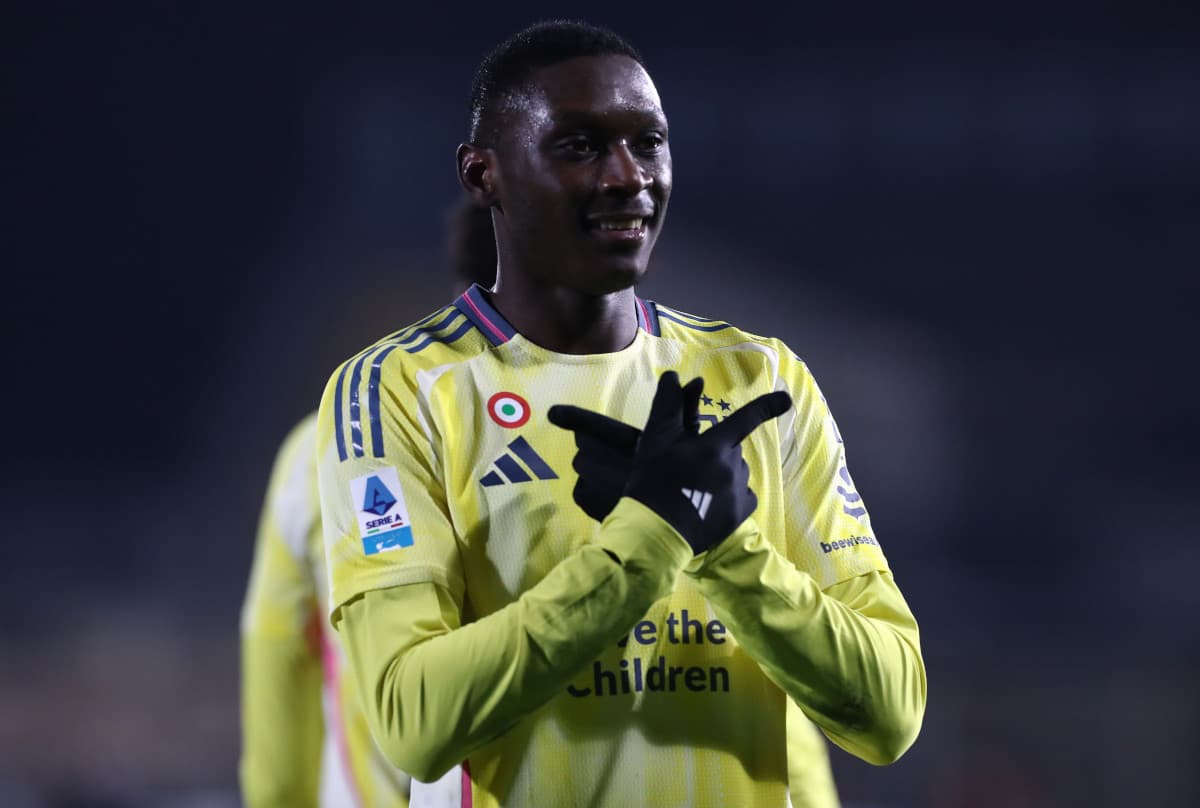 Juventus reach salary agreement with Kolo Muani as Carnevali negotiates with PSG