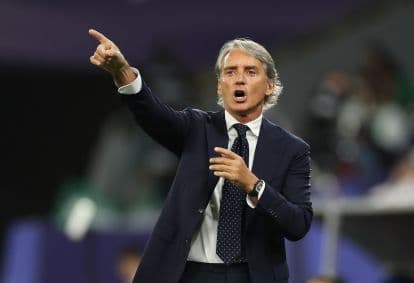 Spain would surpass Italy's World Cup record with a title