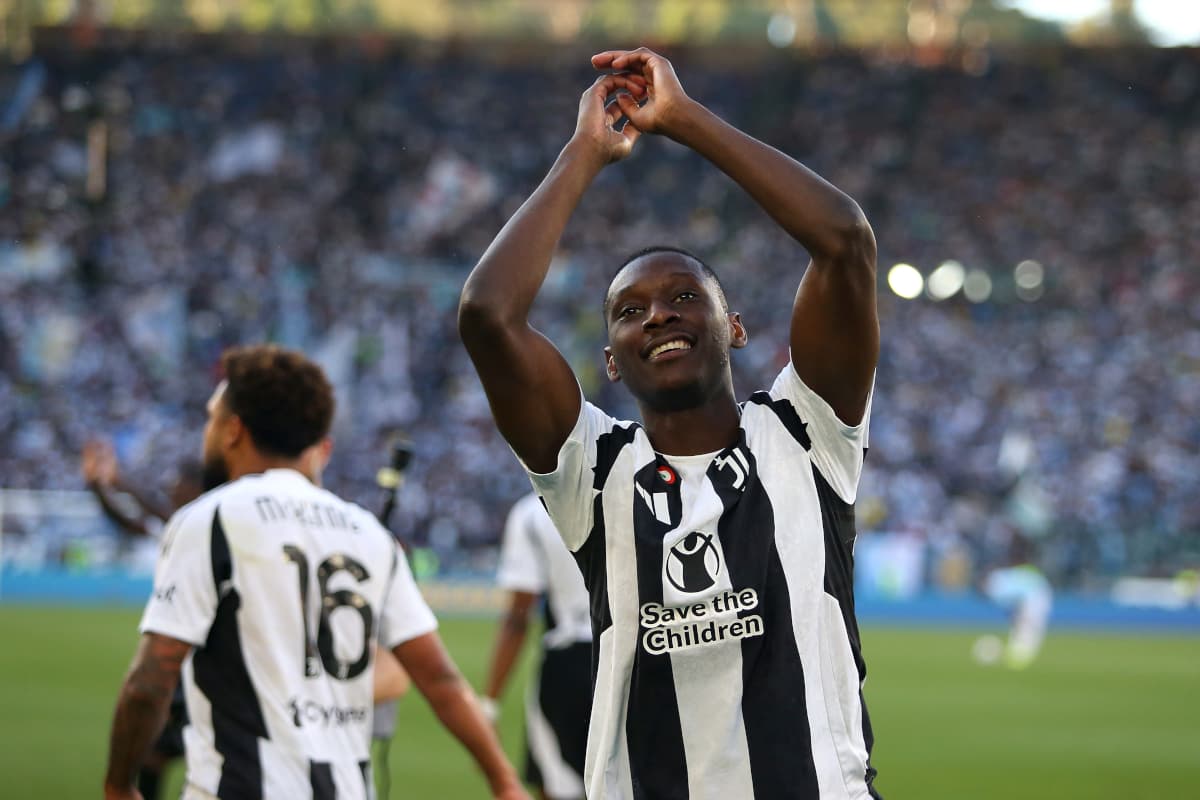 Juventus reopen Kolo Muani talks as Vlahovic replacement search continues