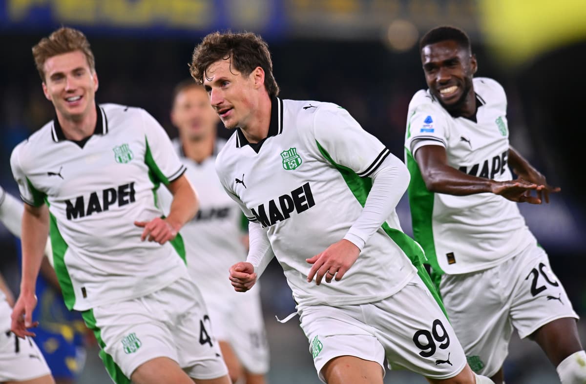Official: Lazio sign Pinamonti in permanent transfer from Sassuolo