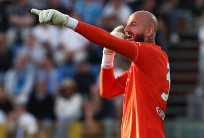 Napoli pursue Chelsea's Badiashile as Fenerbahçe target Milinković-Savić