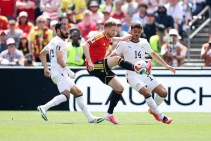 De Bruyne to meet with Allegri before deciding Napoli future