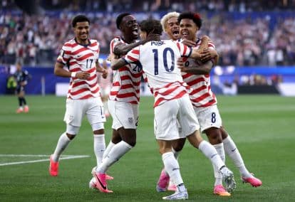 Pulisic subbed off with injury in USMNT World Cup opener