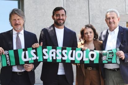 Official: Sassuolo sign Obrador from Benfica, loan out Alvarez