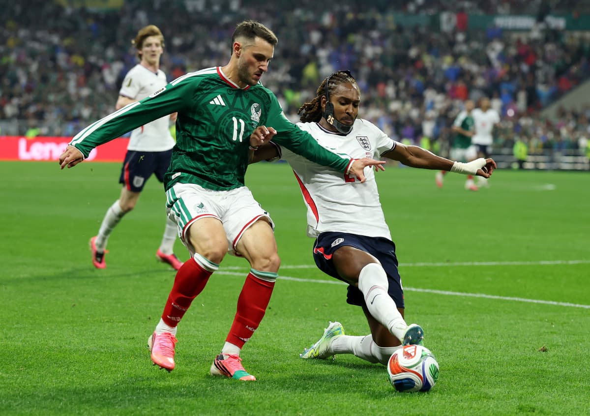 Porto ready to abandon Gimenez talks as Milan reject €15m bid