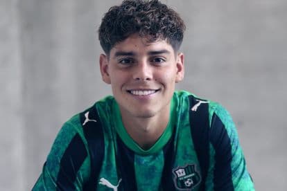 Official: Dominguez joins Sassuolo from Bologna on loan with €10m purchase option