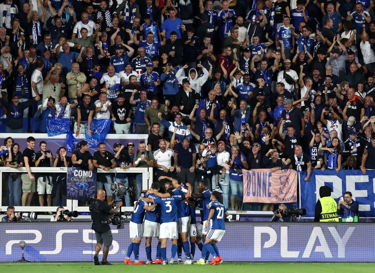 Baturina scores Como's first ever Champions League goal