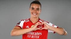 Arsenal sign Germany striker Cerci on free transfer