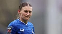 Everton sign defender Blundell on permanent deal
