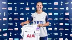 Tottenham sign former Arsenal midfielder Pelova
