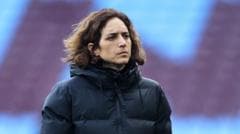 Aston Villa sack manager Arroyo after winless WSL start