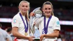 Toone and Kelly miss out on England Lionesses squad