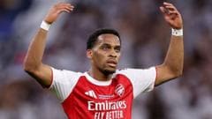 Jurriën Timber leaves Arsenal camp with groin issue