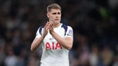 Van de Ven close to agreeing new Spurs contract