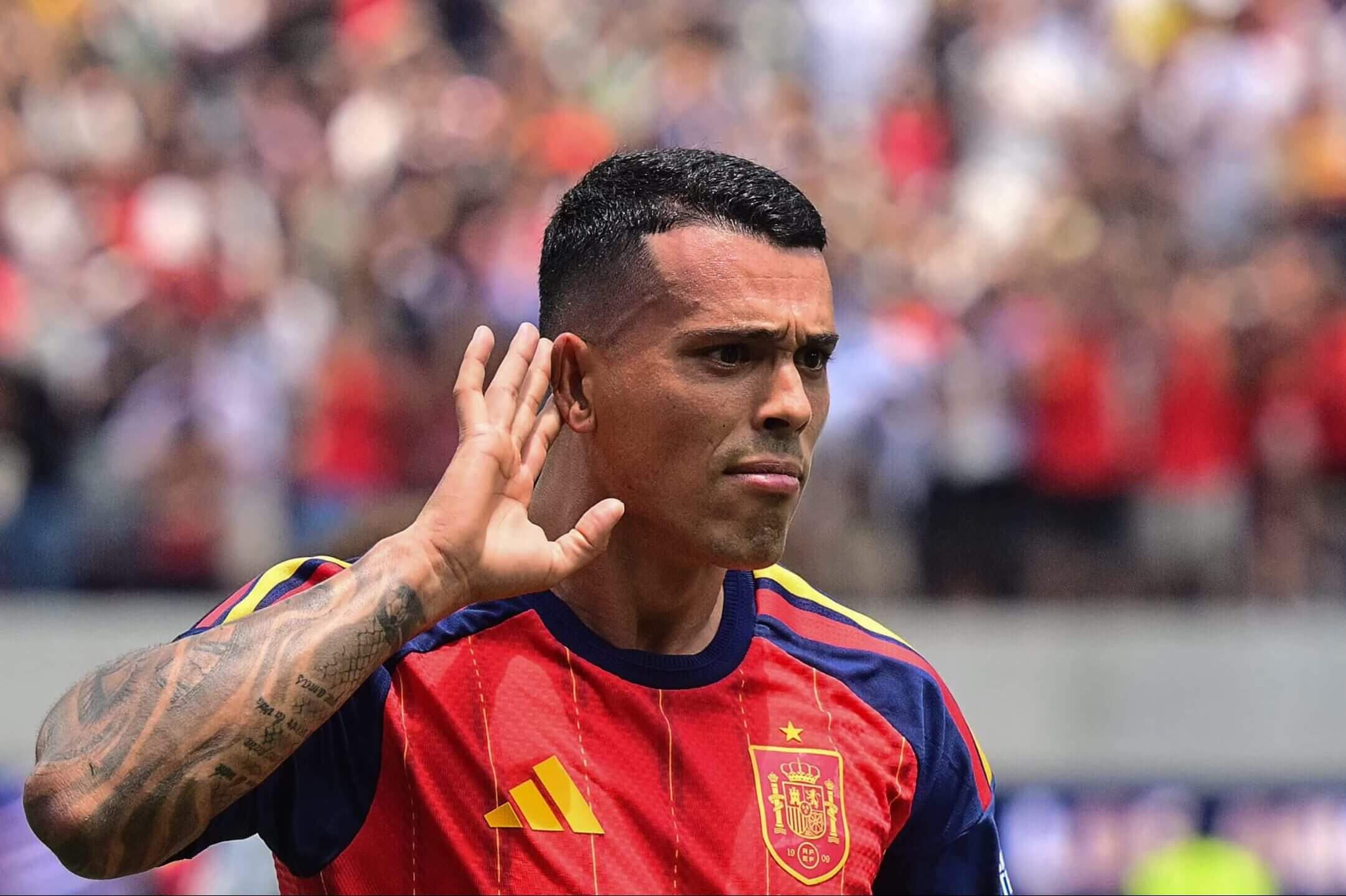 Spain breeze past Austria into last-16 as potential France challengers