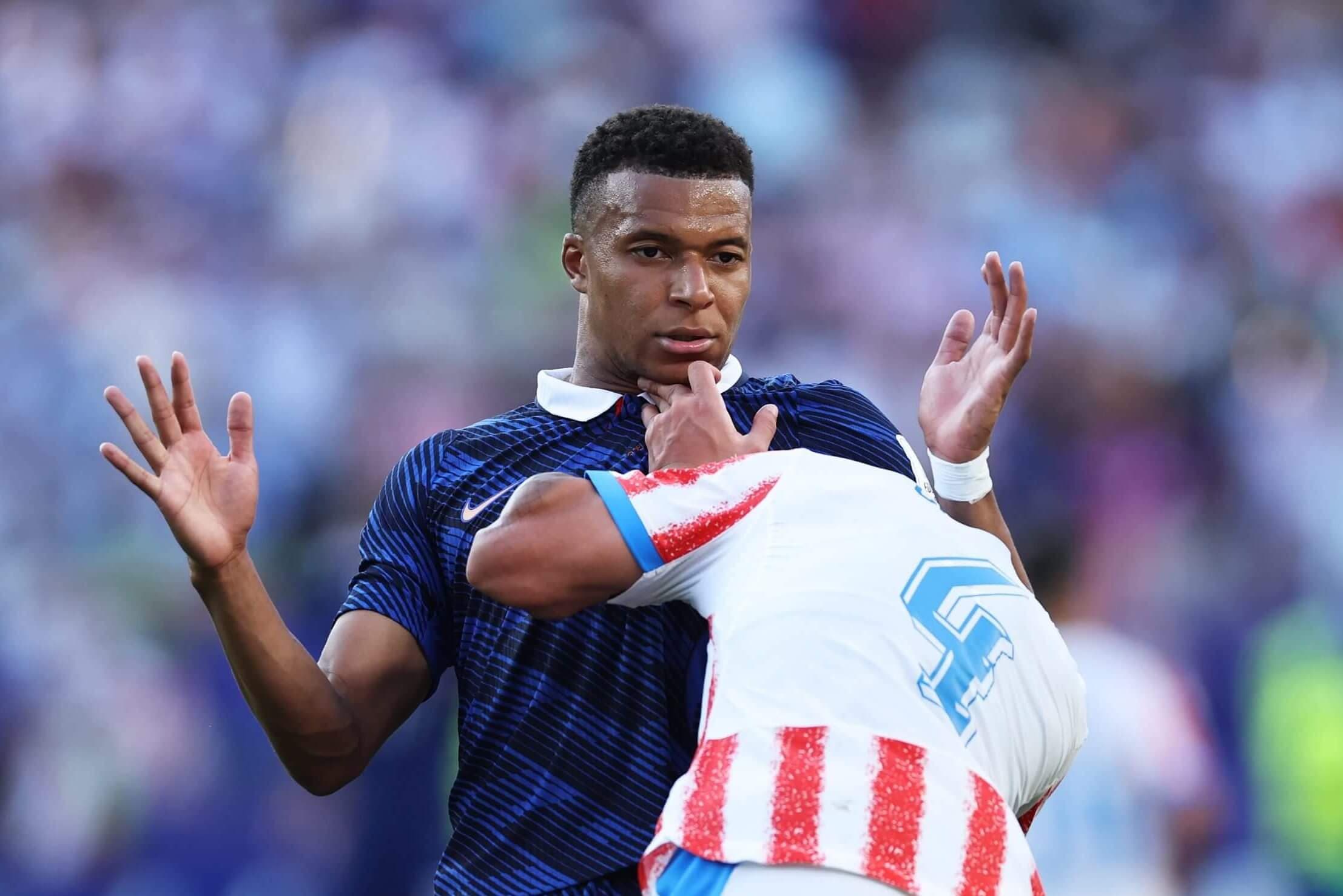 Debating Paraguay's tactics against France: Disgraceful or their best way to win?