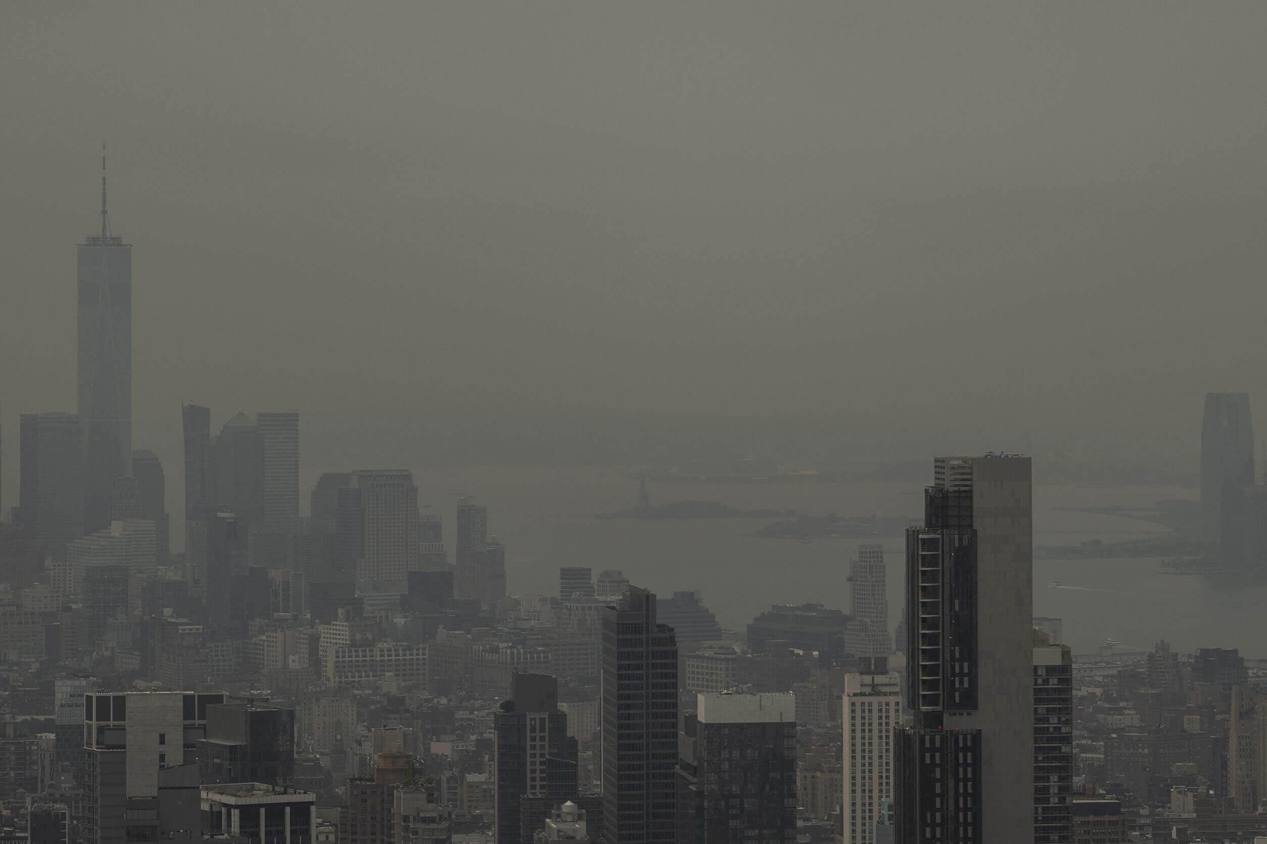 Could wildfire smoke disrupt the 2026 World Cup final and impact player performance?